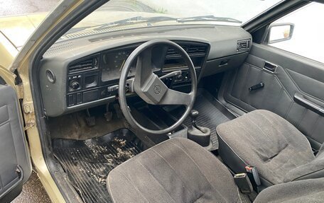 Opel Ascona C, 1982 год, 300 000 рублей, 20 фотография