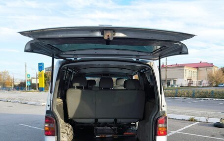 Volkswagen Transporter T5 рестайлинг, 2007 год, 1 100 000 рублей, 14 фотография