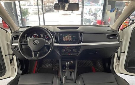 Skoda Kamiq I, 2022 год, 1 784 000 рублей, 7 фотография