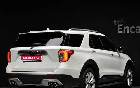 Ford Explorer VI, 2022 год, 3 700 000 рублей, 2 фотография