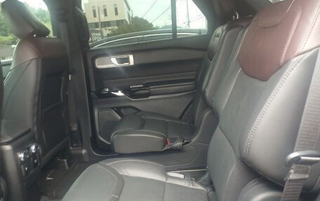 Ford Explorer VI, 2022 год, 3 400 000 рублей, 10 фотография