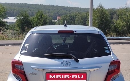 Toyota Vitz, 2015 год, 790 000 рублей, 6 фотография