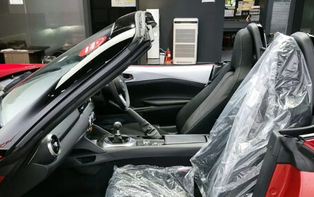 Mazda MX-5, 2024 год, 4 500 000 рублей, 10 фотография