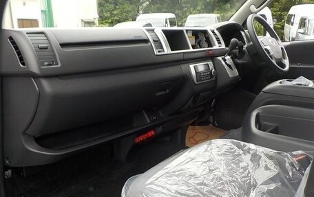 Toyota HiAce H200, 2025 год, 4 800 000 рублей, 14 фотография