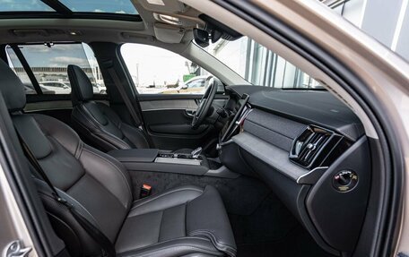 Volvo XC90 II рестайлинг, 2025 год, 13 000 000 рублей, 13 фотография