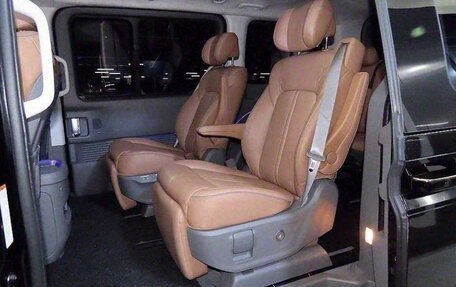 Hyundai Staria, 2025 год, 3 779 000 рублей, 7 фотография