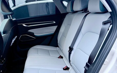 Geely Emgrand, 2023 год, 1 450 000 рублей, 13 фотография