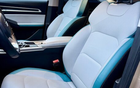 Geely Emgrand, 2023 год, 1 450 000 рублей, 6 фотография