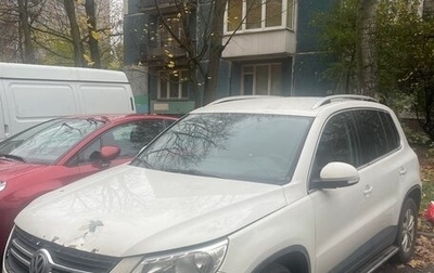 Volkswagen Tiguan I, 2011 год, 850 000 рублей, 1 фотография