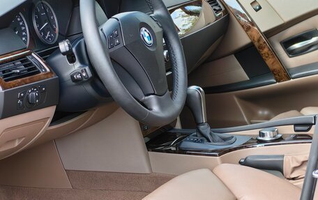 BMW 5 серия, 2006 год, 2 990 000 рублей, 10 фотография