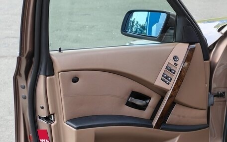 BMW 5 серия, 2006 год, 2 990 000 рублей, 12 фотография