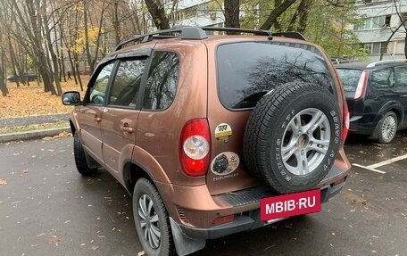 Chevrolet Niva I рестайлинг, 2018 год, 810 000 рублей, 2 фотография