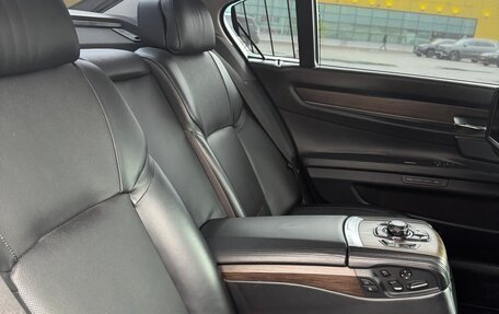 BMW 7 серия, 2009 год, 1 500 000 рублей, 10 фотография