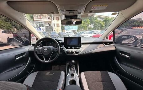 Toyota Corolla, 2022 год, 1 200 000 рублей, 11 фотография