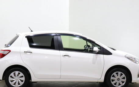 Toyota Vitz, 2019 год, 880 000 рублей, 4 фотография