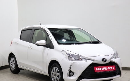 Toyota Vitz, 2019 год, 880 000 рублей, 3 фотография