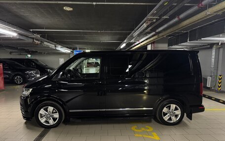 Volkswagen Multivan T6 рестайлинг, 2019 год, 4 200 000 рублей, 7 фотография