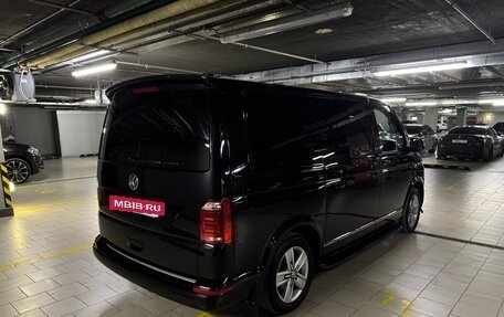 Volkswagen Multivan T6 рестайлинг, 2019 год, 4 200 000 рублей, 4 фотография