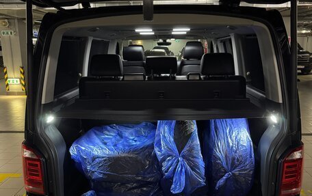 Volkswagen Multivan T6 рестайлинг, 2019 год, 4 200 000 рублей, 14 фотография