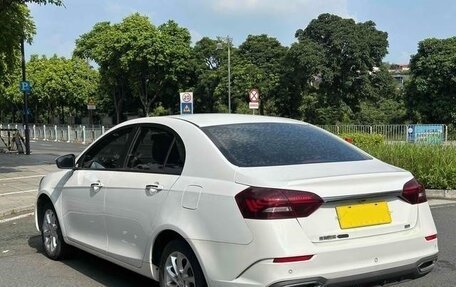 Geely Emgrand, 2021 год, 1 070 000 рублей, 4 фотография