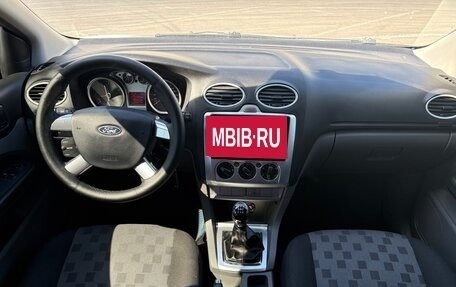 Ford Focus II рестайлинг, 2009 год, 695 000 рублей, 21 фотография