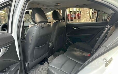 Geely Emgrand, 2021 год, 1 070 000 рублей, 9 фотография