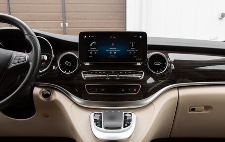 Mercedes-Benz V-Класс, 2020 год, 5 650 000 рублей, 23 фотография