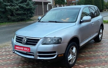 Volkswagen Touareg III, 2004 год, 499 999 рублей, 2 фотография