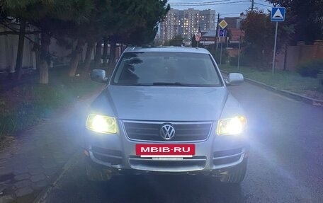 Volkswagen Touareg III, 2004 год, 499 999 рублей, 5 фотография