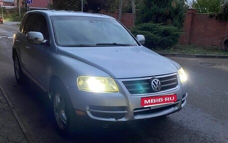 Volkswagen Touareg III, 2004 год, 499 999 рублей, 8 фотография