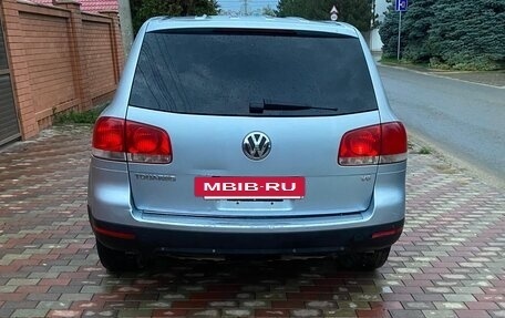 Volkswagen Touareg III, 2004 год, 499 999 рублей, 6 фотография