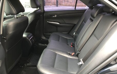 Toyota Camry, 2018 год, 2 125 000 рублей, 20 фотография