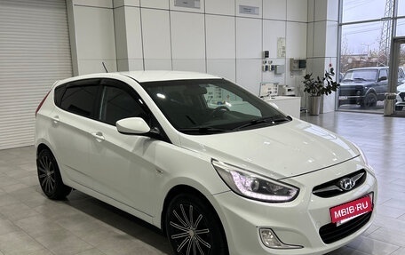 Hyundai Solaris II рестайлинг, 2013 год, 780 000 рублей, 2 фотография