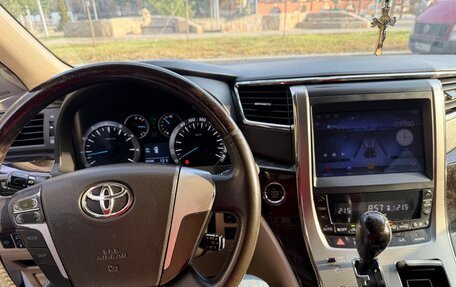 Toyota Alphard III, 2012 год, 2 075 000 рублей, 10 фотография