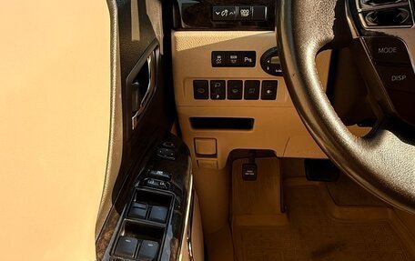 Toyota Alphard III, 2012 год, 2 075 000 рублей, 20 фотография