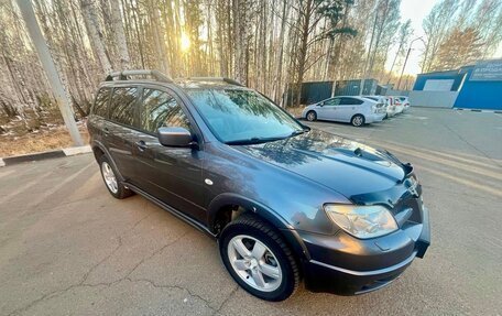 Mitsubishi Outlander III рестайлинг 3, 2007 год, 1 099 999 рублей, 6 фотография