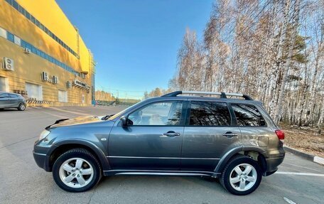 Mitsubishi Outlander III рестайлинг 3, 2007 год, 1 099 999 рублей, 10 фотография