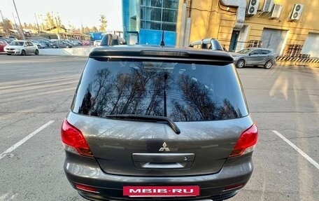 Mitsubishi Outlander III рестайлинг 3, 2007 год, 1 099 999 рублей, 8 фотография