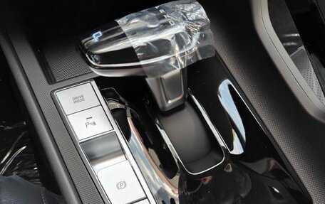 Hyundai Elantra, 2025 год, 1 830 000 рублей, 11 фотография