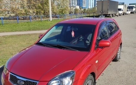 KIA Rio II, 2011 год, 590 000 рублей, 2 фотография