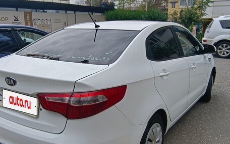 KIA Rio III рестайлинг, 2013 год, 550 000 рублей, 3 фотография