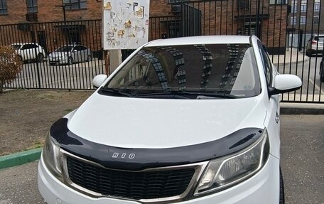KIA Rio III рестайлинг, 2013 год, 550 000 рублей, 4 фотография