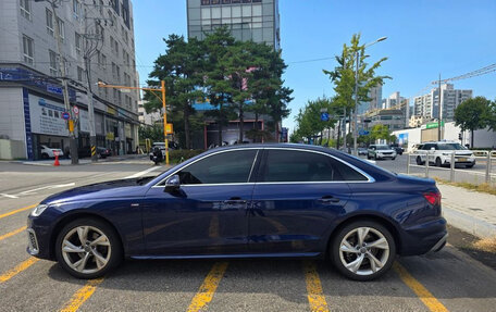 Audi A4, 2021 год, 2 700 000 рублей, 7 фотография