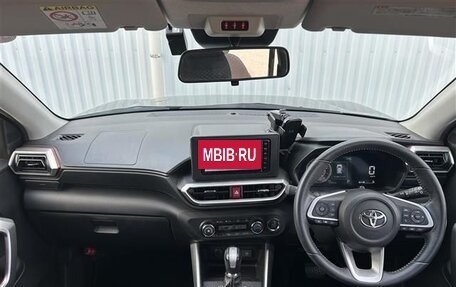 Toyota Raize I, 2021 год, 1 250 000 рублей, 16 фотография