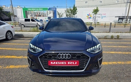 Audi A4, 2021 год, 2 700 000 рублей, 3 фотография