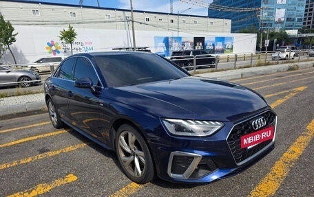 Audi A4, 2021 год, 2 700 000 рублей, 5 фотография