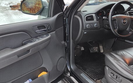 Chevrolet Tahoe III, 2008 год, 1 750 000 рублей, 11 фотография