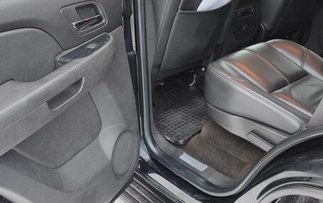 Chevrolet Tahoe III, 2008 год, 1 750 000 рублей, 12 фотография