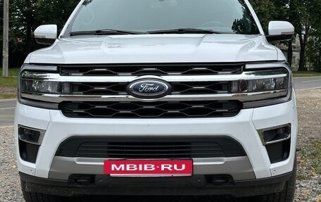 Ford Expedition, 2022 год, 10 000 000 рублей, 2 фотография