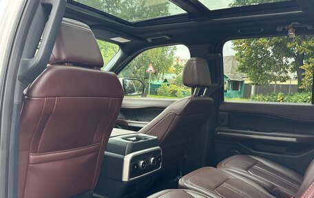 Ford Expedition, 2022 год, 10 000 000 рублей, 18 фотография